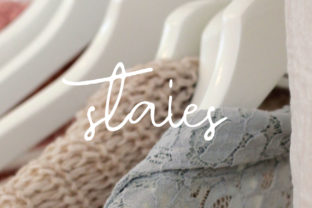 Steias: A Natural Script Font for Creative Projects